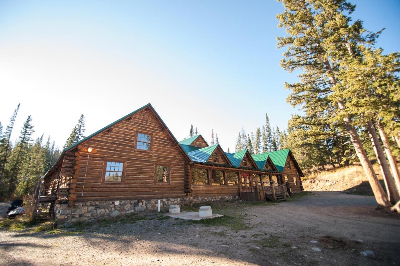 Snowy Mountain Lodge Centennial Esterno foto